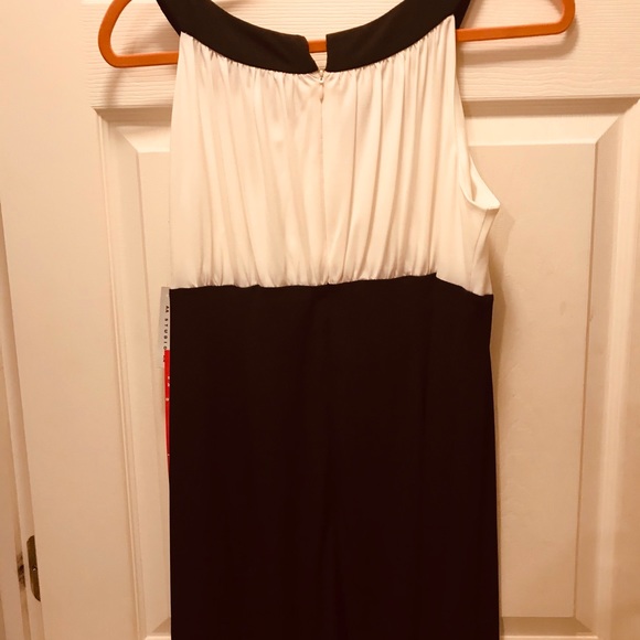 Sleeveless maxi dress - Picture 3 of 3
